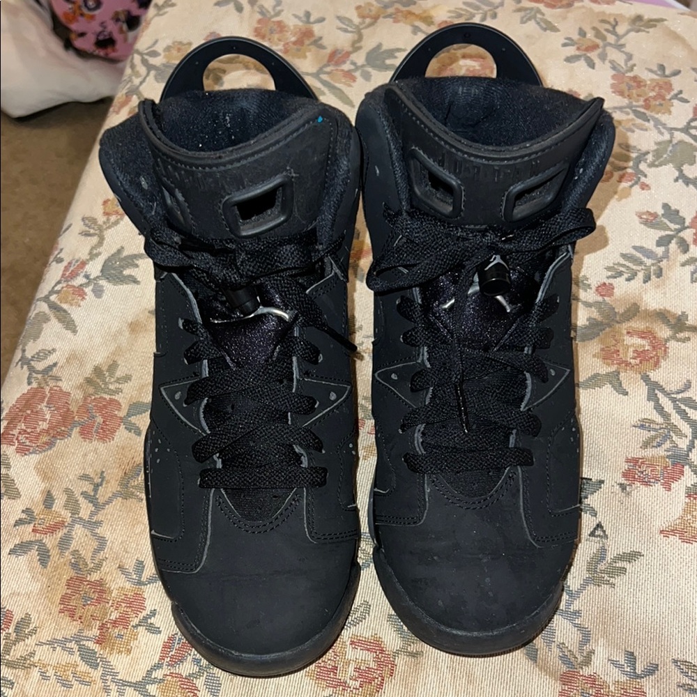 Black Jordan 6 Retro Chrome